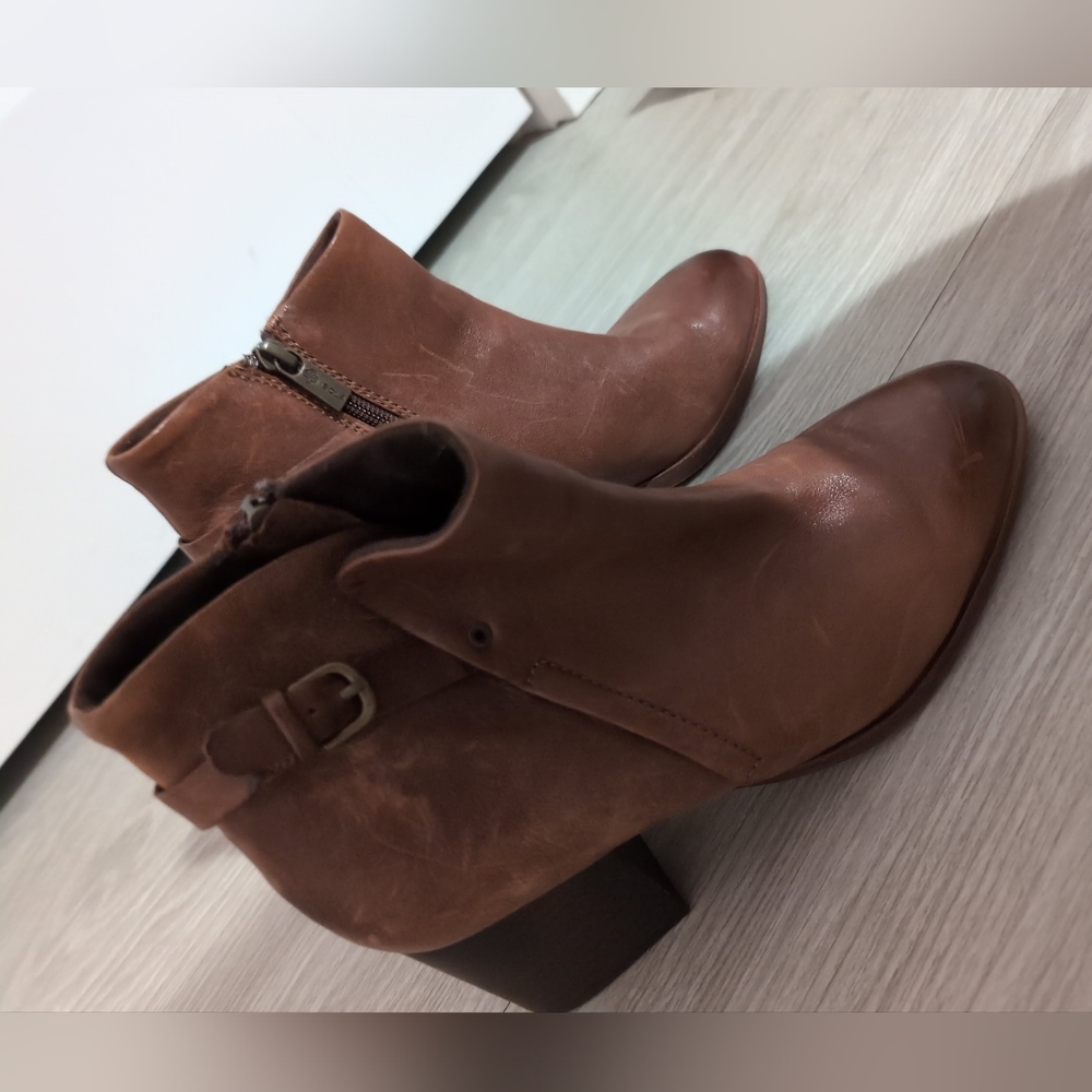 Isola brown booties - Picture 3 of 3
